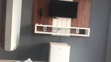 Standard Double or Twin Room | WiFi (free)