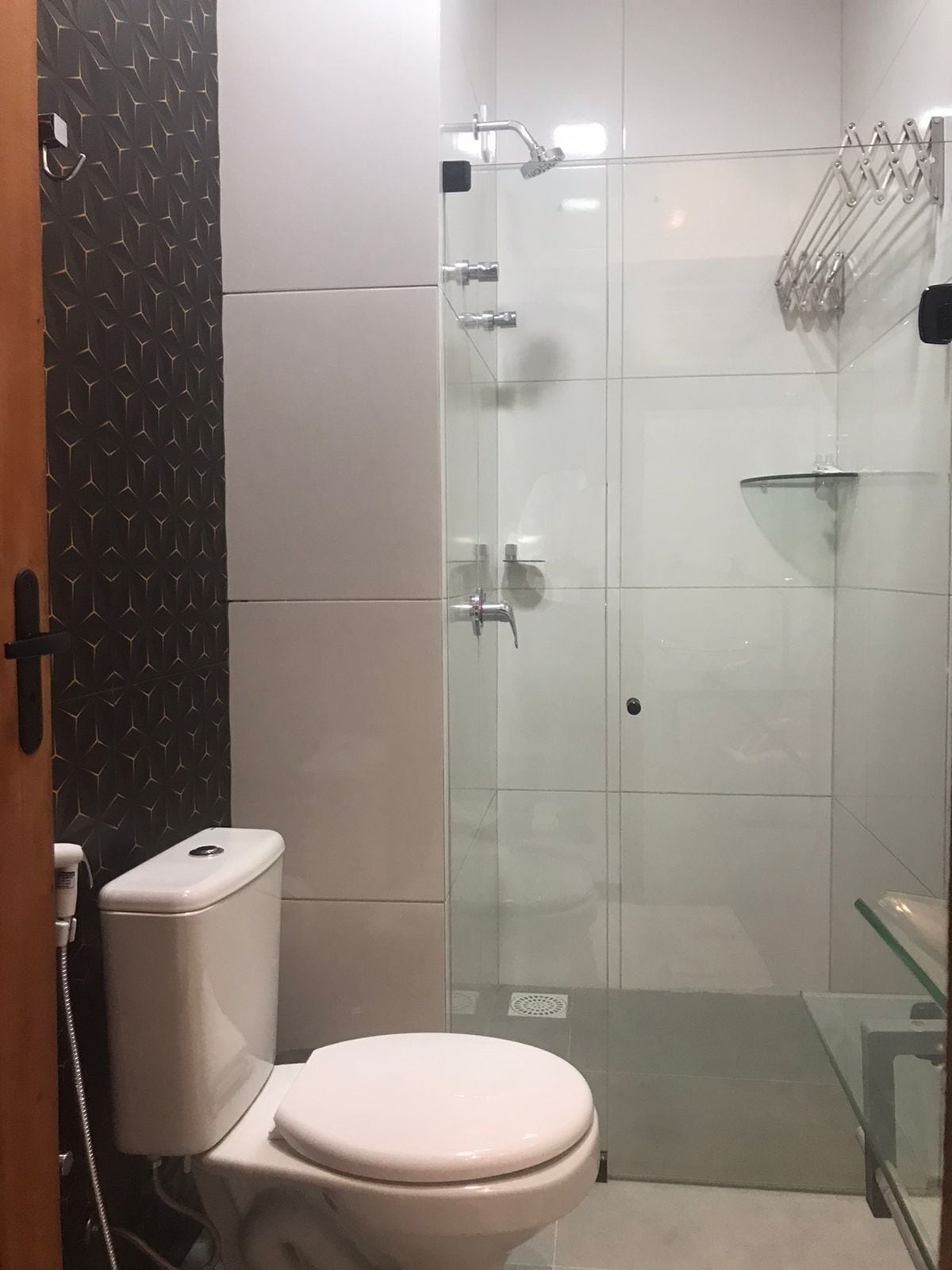 Standard Double or Twin Room | Bathroom