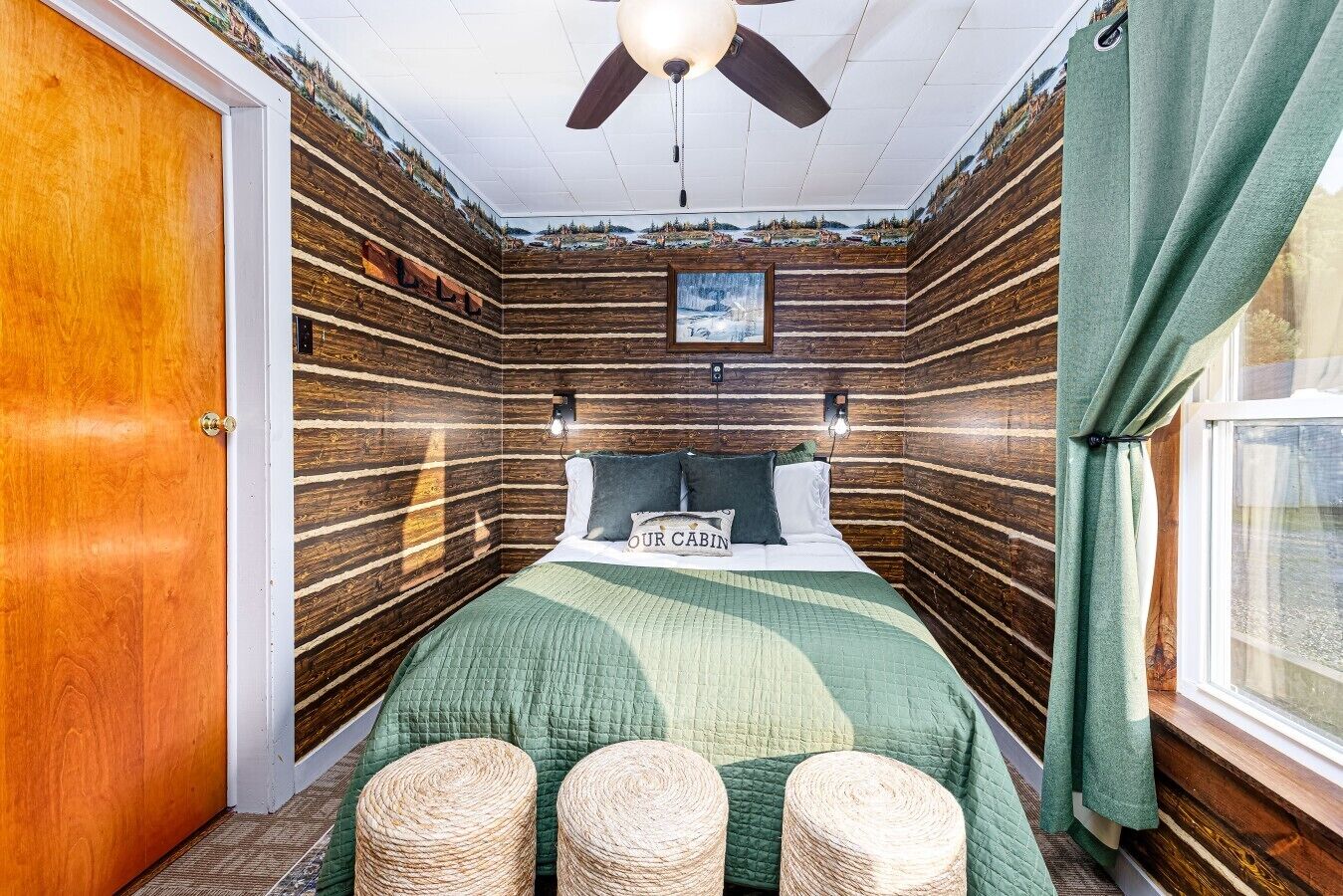4 quartos, berço de viagem, Wi-Fi, roupa de cama