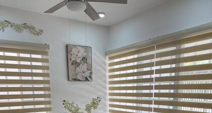 Casa Victoria | Luxury 3-Bedroom Residence, Secure Parking & Air Conditioning