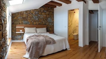 Habitación económica, vista a la ciudad | Wifi gratis