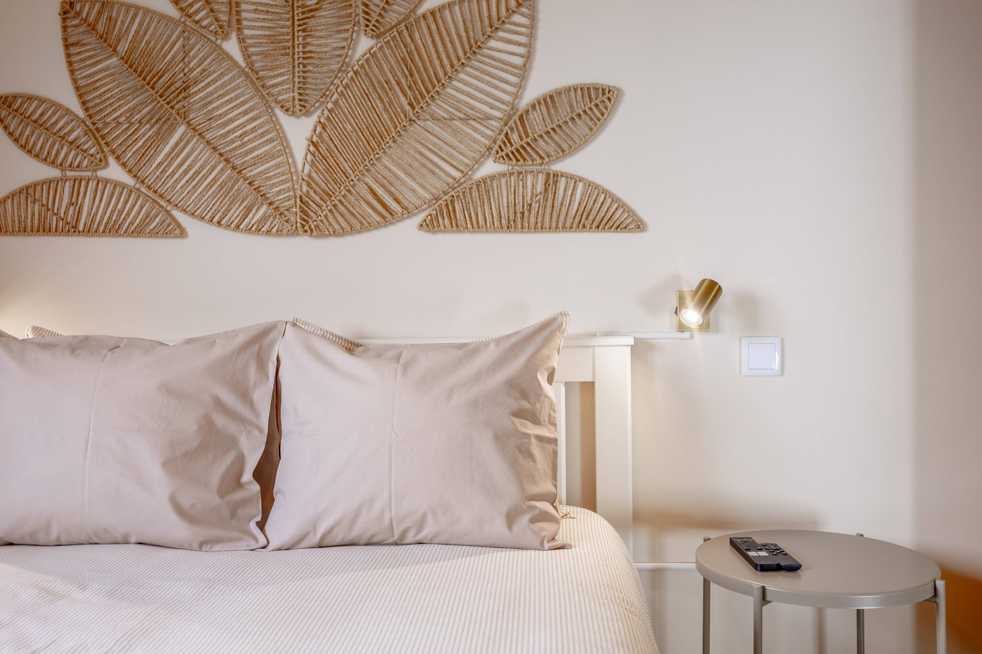 1 chambre, fer et planche à repasser, accès Internet, draps fournis