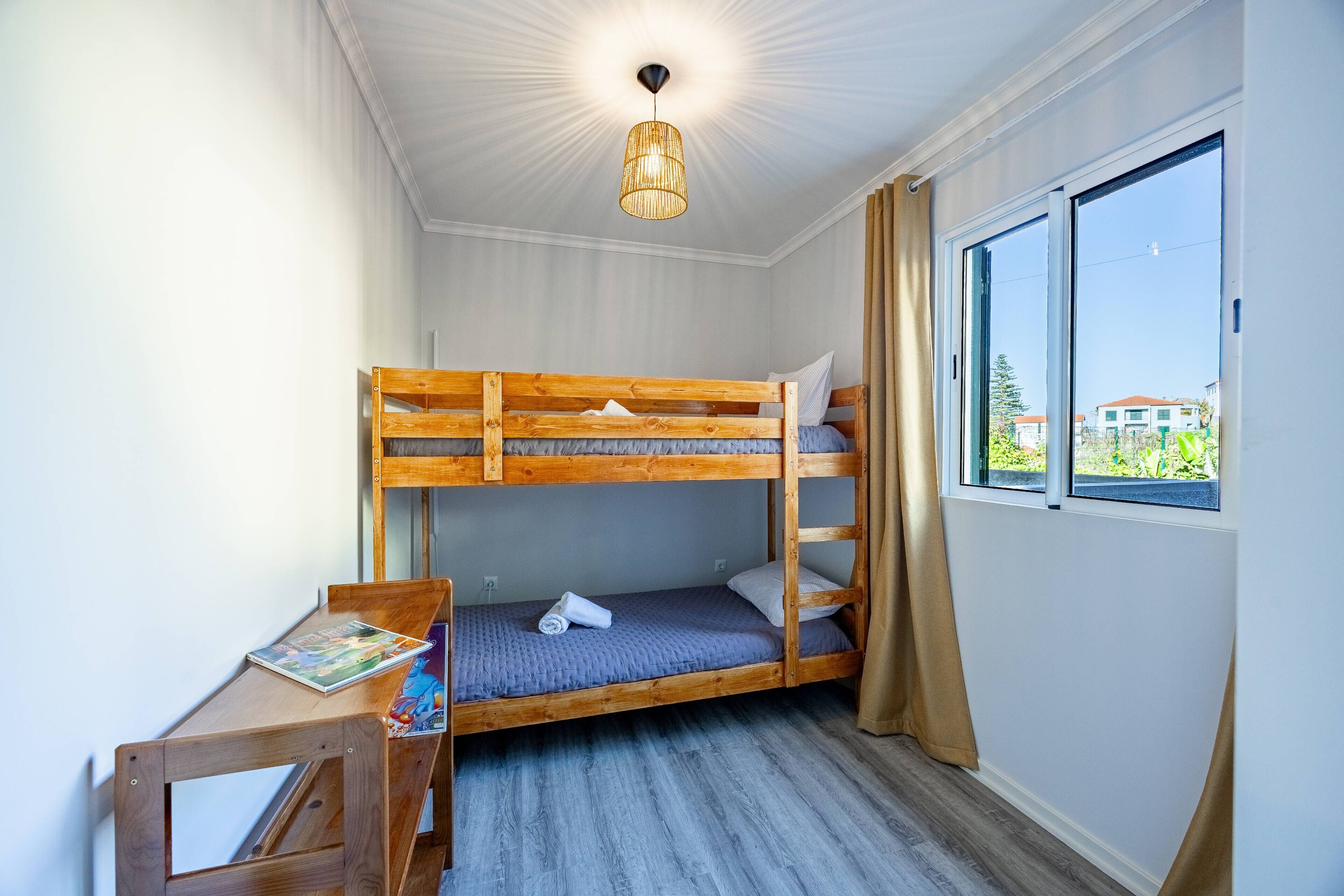 2 Schlafzimmer, Bügeleisen/Bügelbrett, Internetzugang, Bettwäsche