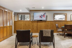Interior - Elevated Eagle-Vail Duplex with Hot Tub (Avon)