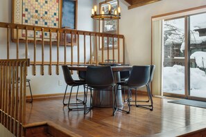 Dining - Elevated Eagle-Vail Duplex with Hot Tub (Avon)