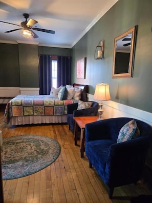Unclassified image, 5 of 33, button - The Firehouse Inn (Barre)