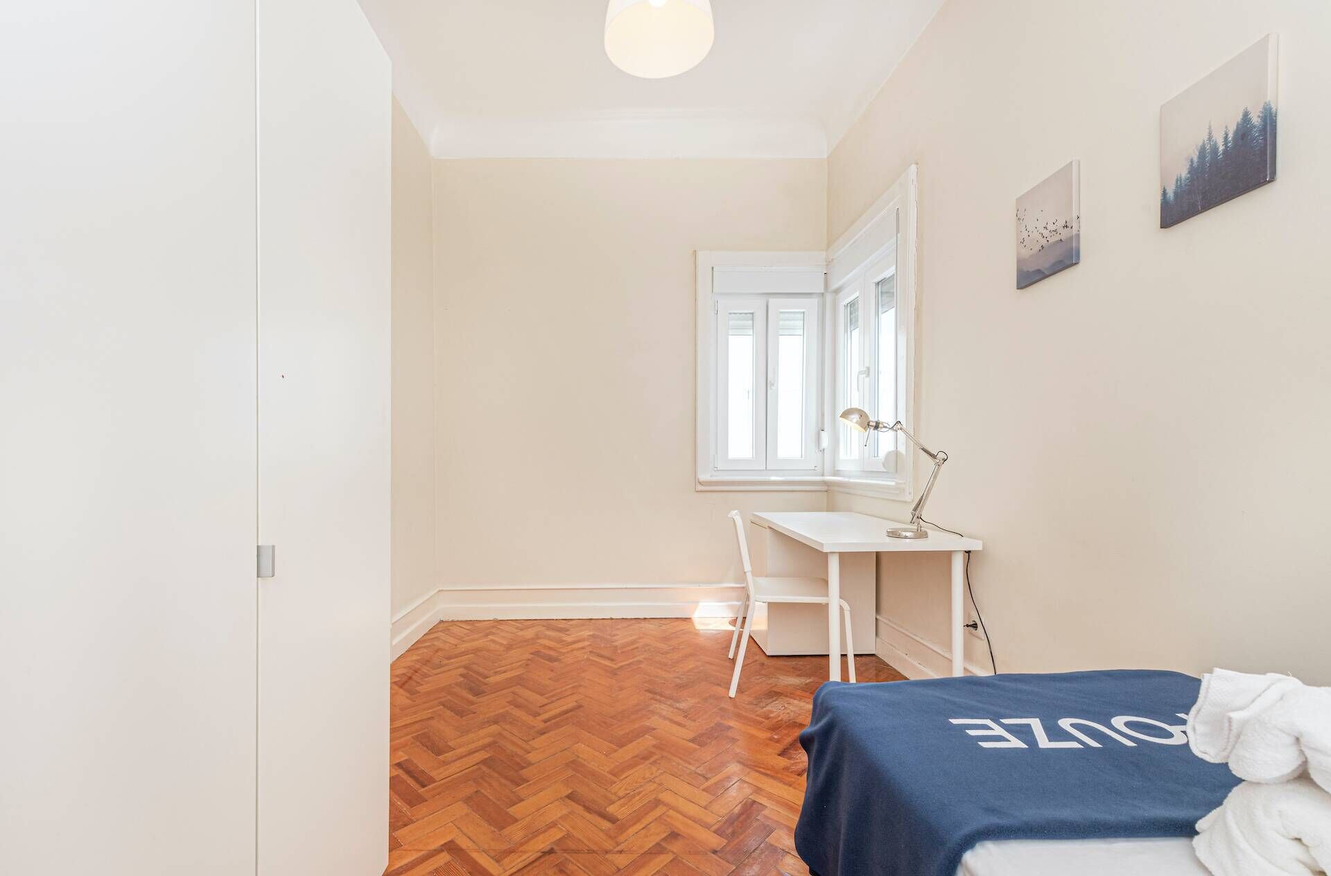 8 Schlafzimmer, Bügeleisen/Bügelbrett, Internetzugang, Bettwäsche