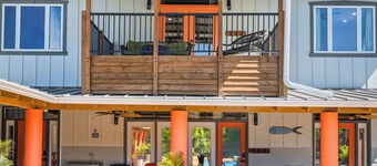 FUN TIMES LUXURY RESORT-3BD/2BA-LAKEFRONT-POOL-ARCADE-PLAYAREA-DOG AREA-MARINA
