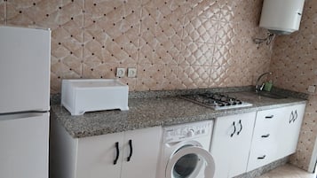 Apartment, Balcony | Private kitchen