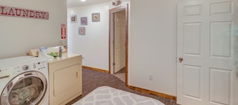 Walkable Dual-Unit Main St Gem Near Lake Cochrane