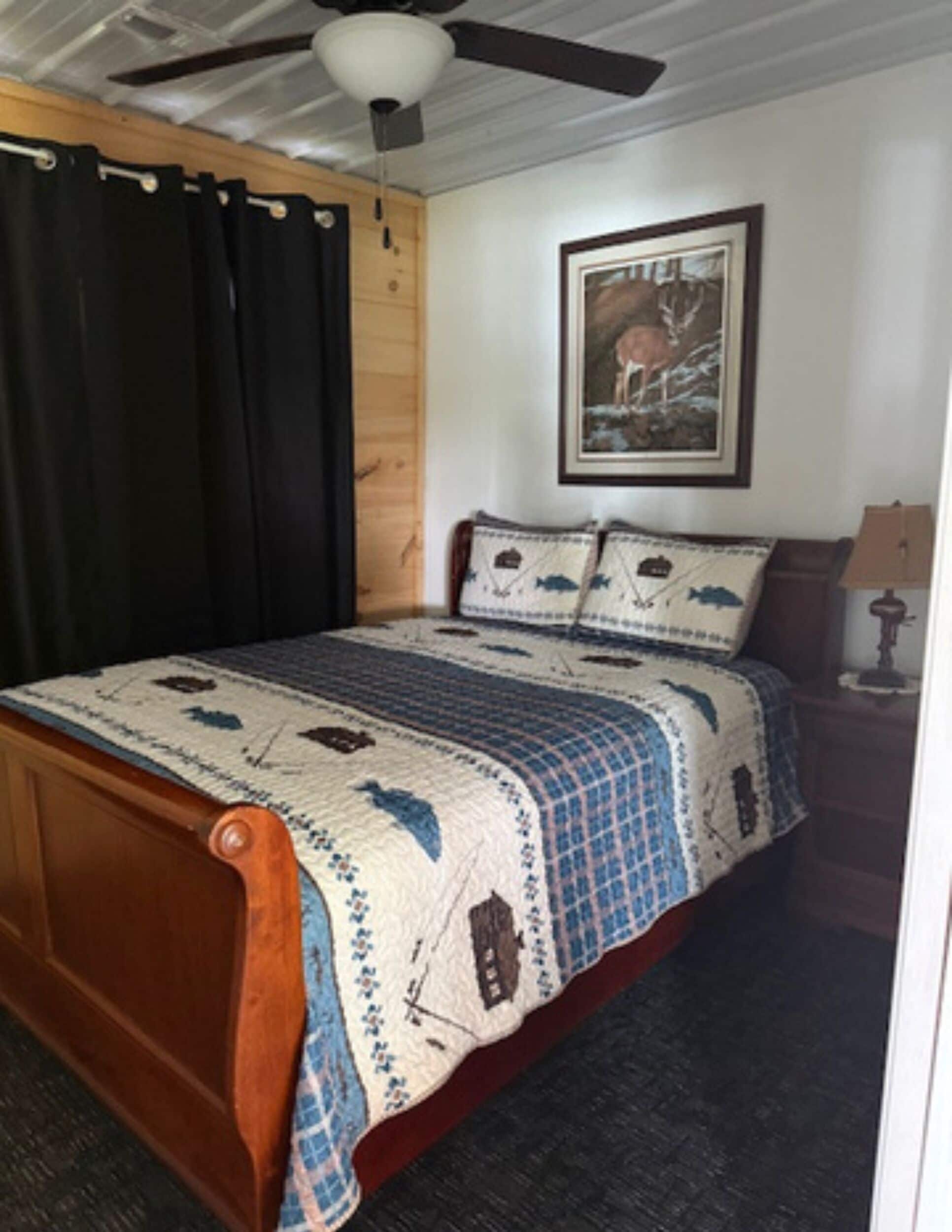 2 bedrooms, WiFi (free), bed sheets