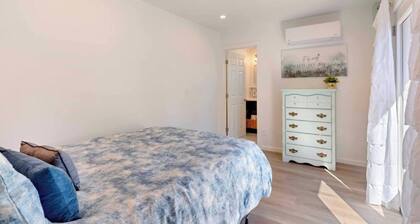 Adorable 2-bedroom farmhouse in charming Placerville