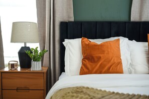 6 dormitorios, tabla de planchar con plancha, wifi y ropa de cama