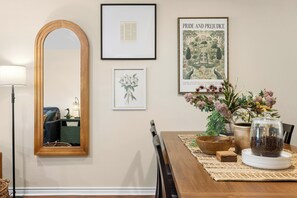 Unclassified image, 3 of 12, button - Wolf Pen Creek Retreat #B, 3BD 2BA, Workspace (College Station)