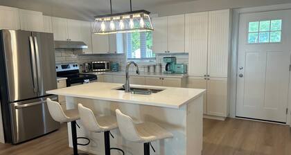 St. Lawrence River retreat/Fishermans Dream