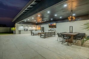 Outdoor dining - New- Apache Junction, Amazing View, Hiking, Golf (Apache Junction)