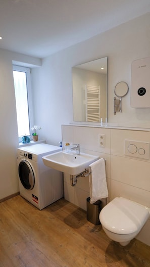 Apartment, 1 Schlafzimmer | Badezimmer