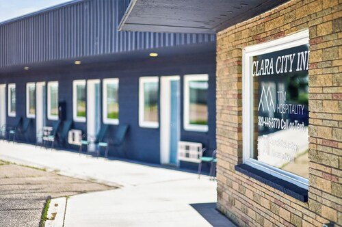 Clara City Inn