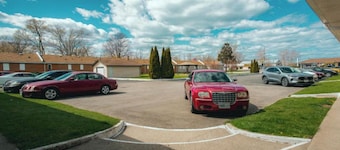Perfect for travellers and workers. Pay for home and get hotel experience.