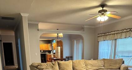 Enjoyable 3-bedroom house in charming Robinson