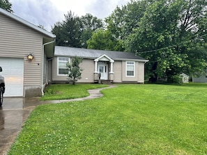 Exterior - Enjoyable 3-bedroom house in charming Robinson (Robinson)