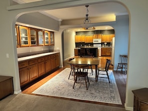 Dining - Enjoyable 3-bedroom house in charming Robinson (Robinson)