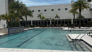 Piscina externa