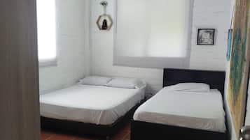 3 bedrooms, WiFi, bed sheets