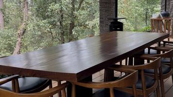 Outdoor dining