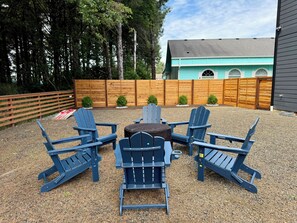 Property grounds - 2 Houses · Arcade+Speakeasy · Sleep 20 · 100" TV (Ocean Shores)