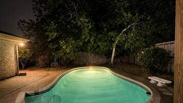 Udendørs pool