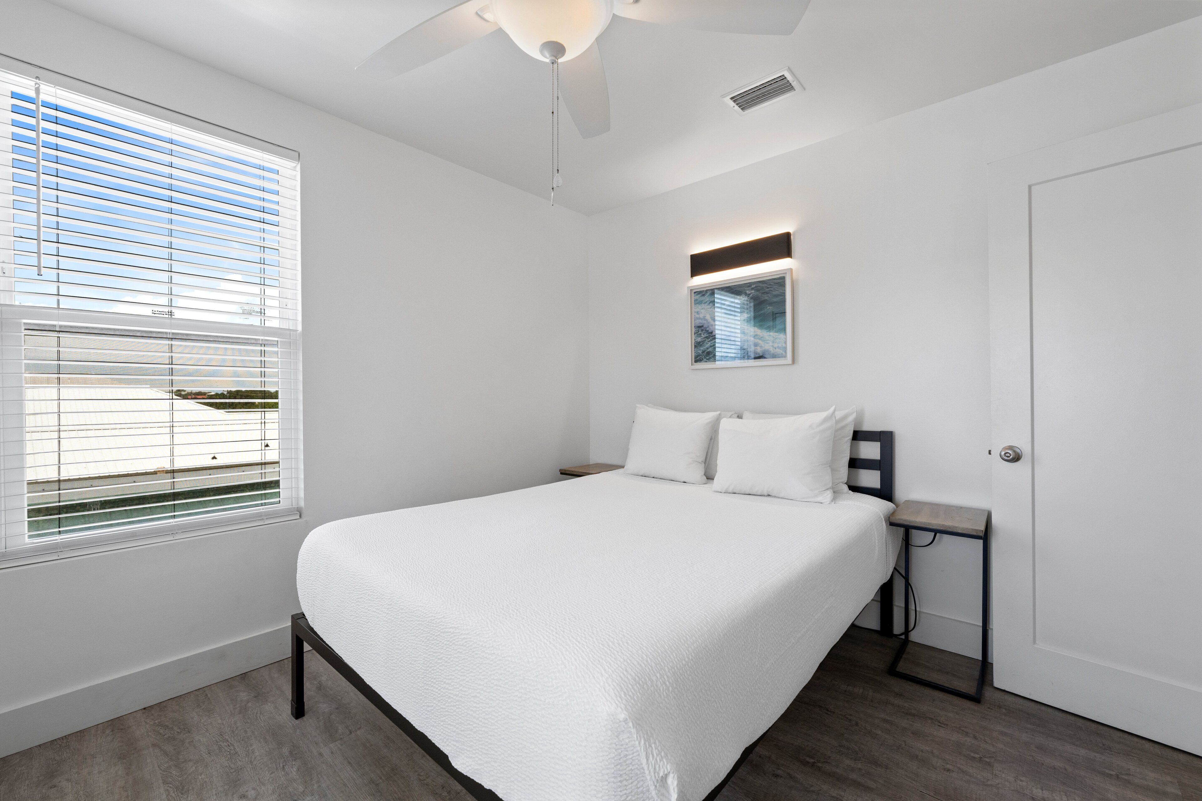 8 chambres, décoration personnalisée, ameublement personnalisé