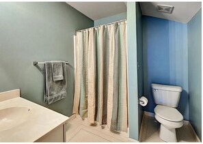 Soap, toilet paper - Spacious 4BR Bay View Retreat • Bethany Bay • Pool, Golf, Pickleball • Sleeps 10 (Ocean View)