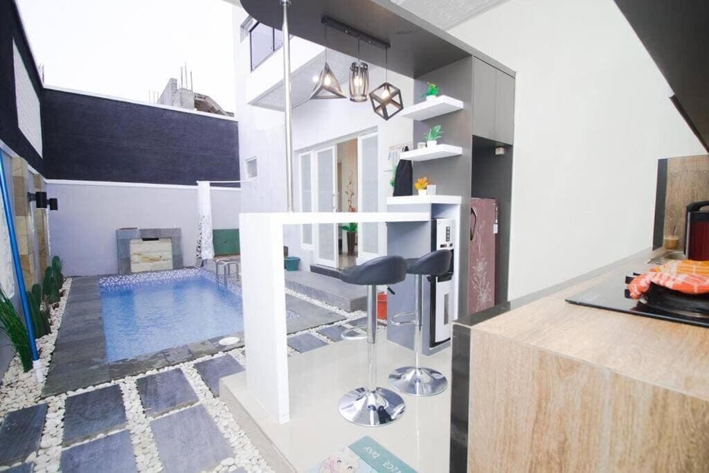 3 piscinas internas