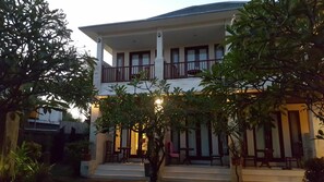 Quang cảnh nhìn từ nơi lưu trú