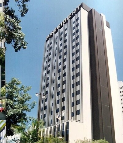 Hotel President