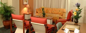 Reception - Hotel Lincoln Suites (Caracas)
