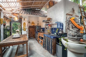 Private kitchen - Barong - one bedroom inspiring space (Gianyar)