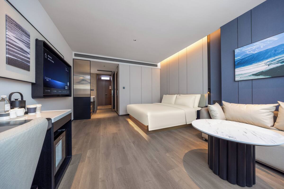 Basic Single Room, Hill View | Meja, ruang kerja komputer riba, Wi-fi percuma 