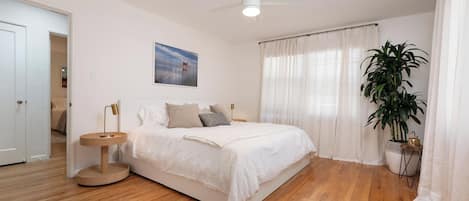 2 habitaciones, tabla de planchar con plancha, internet y ropa de cama
