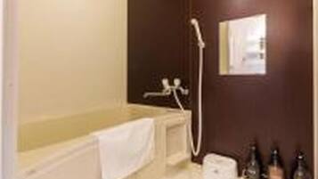 Basic Apartment | Bathroom