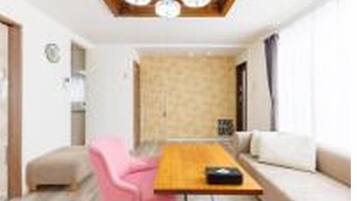 Basic Apartment | Living area