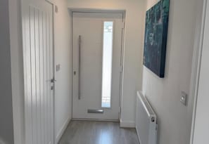 Interior - Luxurious Stockport Retreat - 4 Bedrooms (Stockport)