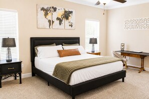 4 habitaciones, escritorio, tabla de planchar con plancha y wifi gratis 