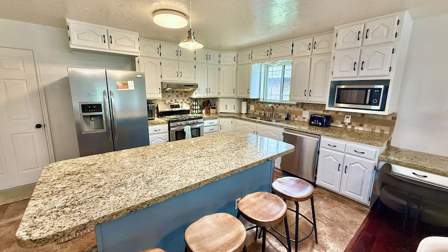 8-BR Home Near Little Cottonwood Canyon