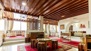 View from property - Hotel Le Grand Imilchil (Marrakech)