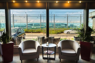 Comm Hotel Poznan Airport