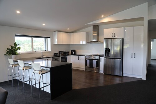 The Black Barn Valley Retreat