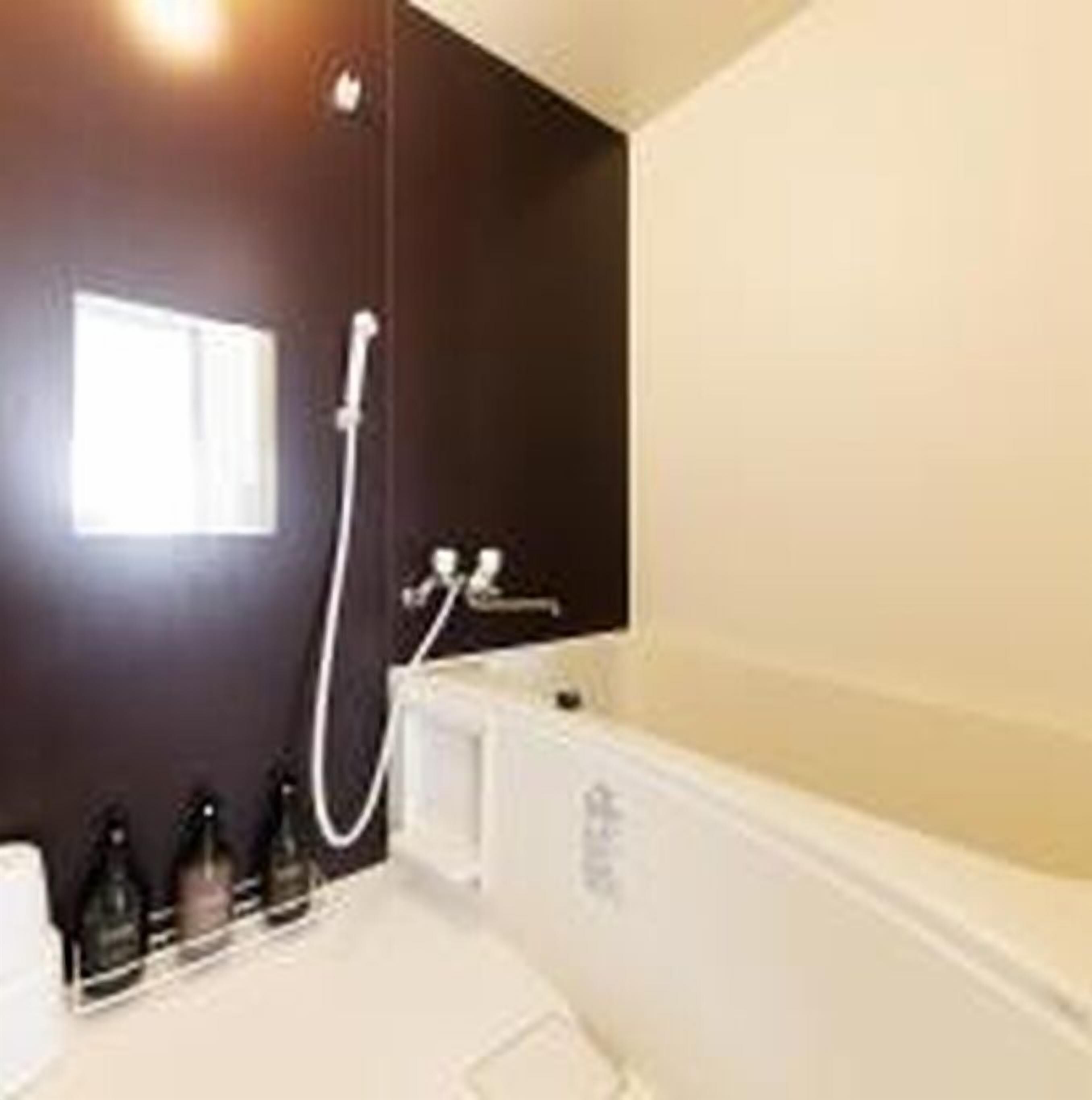Classic Apartment | Bathroom