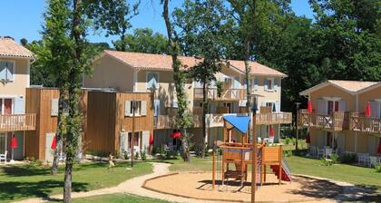 Résidence familiale | Piscines & tennis sur place